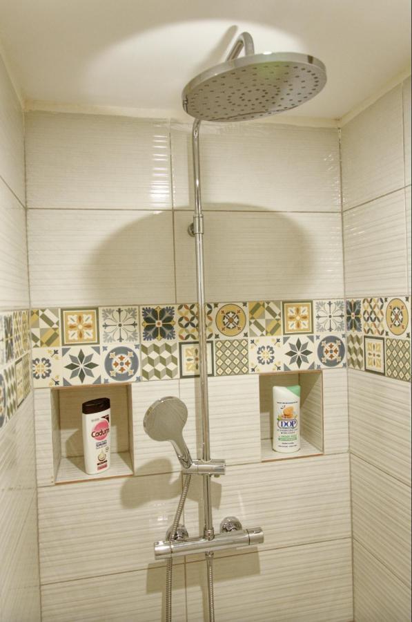 Le St Apollinaire N°3 - Ma Cabotte Apartment เมกซีมิเยอซ์ ภายนอก รูปภาพ